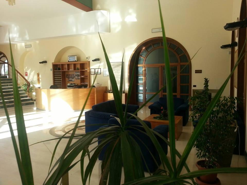 Hotel Casa Per Ferie Benedetto XIII Gravina in Puglia Exterior foto