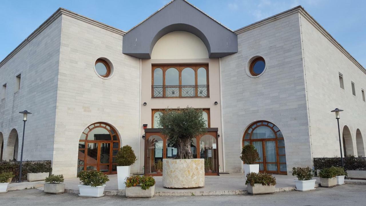 Hotel Casa Per Ferie Benedetto XIII Gravina in Puglia Exterior foto